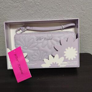 Betsey Johnson Boxed Purple Flower Quilted Wallet With Wristlet Strap NIB